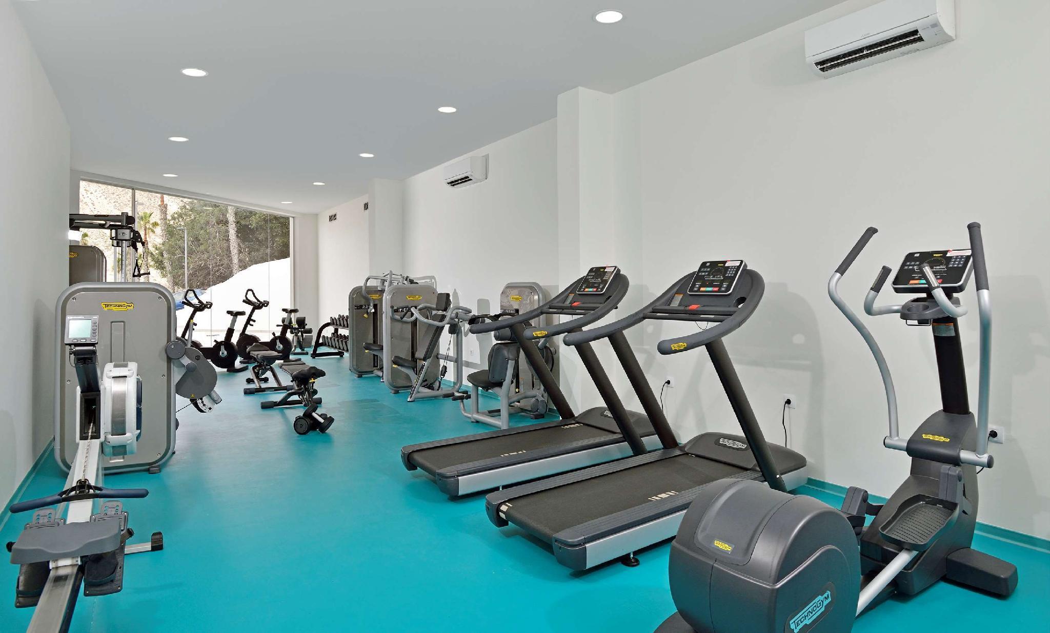 Paradisus By Melia Fuerteventura Costa Calma Luaran gambar The gym at the school
